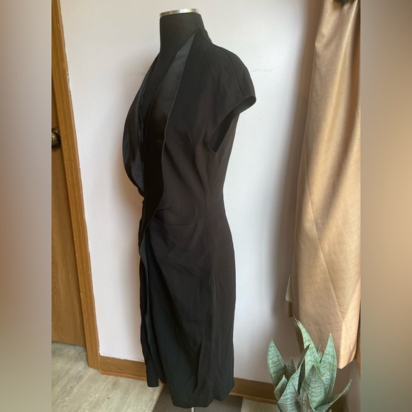 Givenchy Black midi dress - Picture 8 of 12